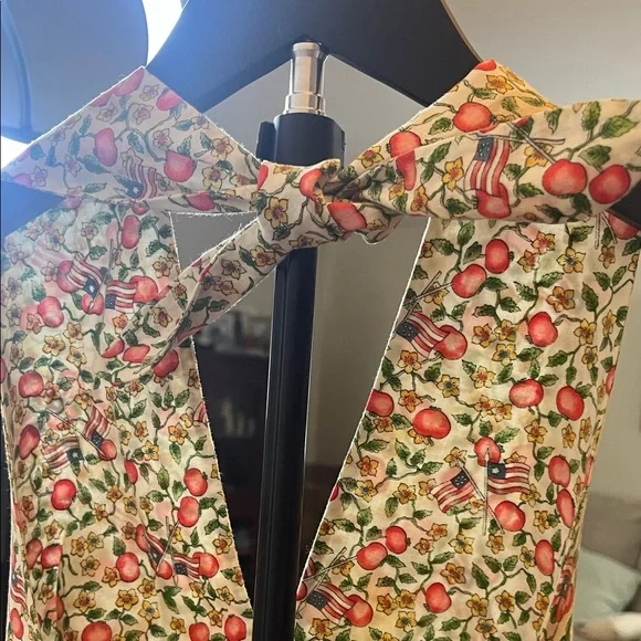 Vintage Style Apple Print Tie Back Crop Top Cottagecore Americana Halter Top S - Picture 7 of 7